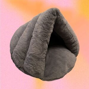 Cat/Dog Cave Bed